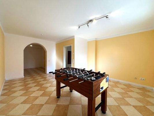 … oder Partykeller...