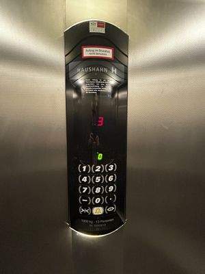 MV25-11-015 Fi-Bonl. Aufzug