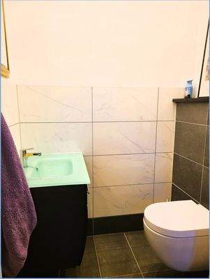 WC - WE Hinterhaus links