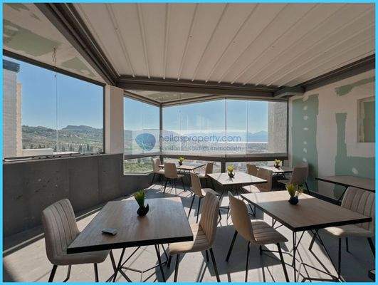 33c90190c411473f95690f85ba4661d2-original