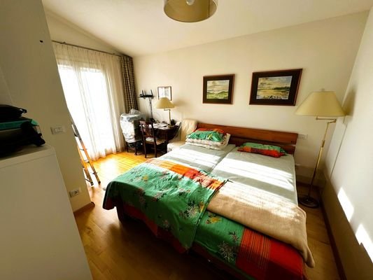 Schlafzimmer 2