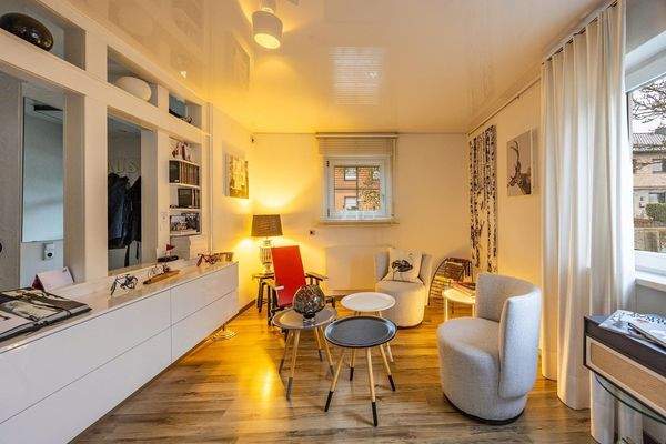 EG: Entree / Leseecke