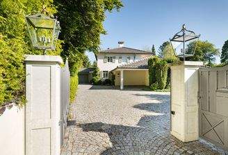 Liegenschaft mit Format