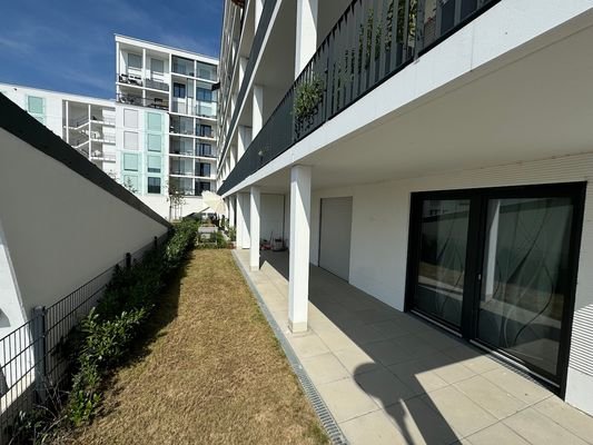 Terrasse + Garten
