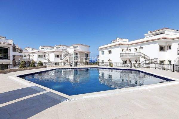 Sea-View Apartments with Private Beach in Girne Esentepe