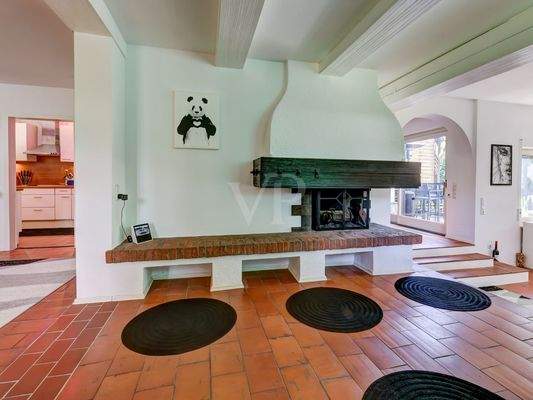 Kaminzimmer