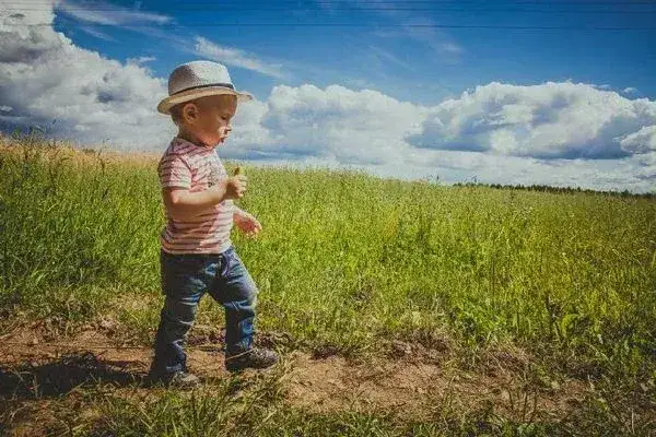 Bild kleiner Junge.webp