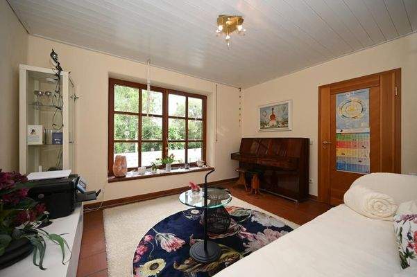 Büro im Erdgeschoss