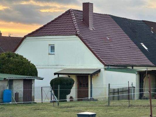 Hausansicht seitlich