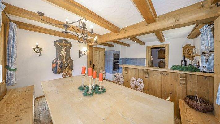 KITZIMMO-Exklusives Bauernhaus mit Freizeitwohnsitz kaufen - Immobilien Jochberg.