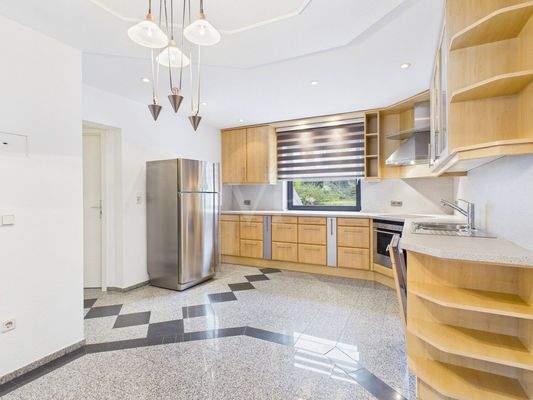 schöne Einbauküche