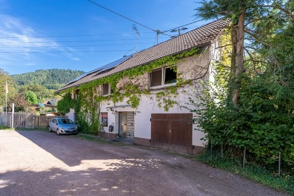 Charmantes 2 Familienhaus 