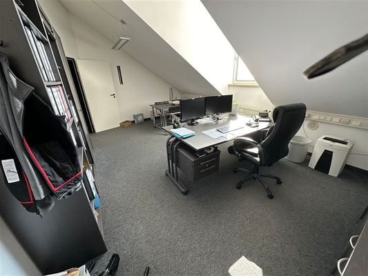 Büro 2 Bild 2