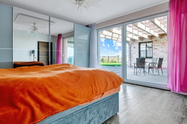 Schlafzimmer EG
