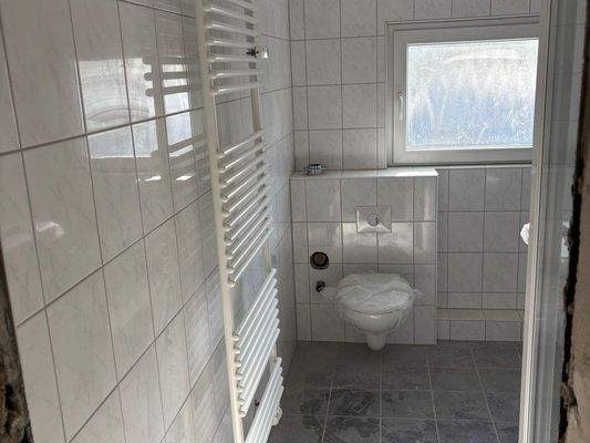 Bad WC und Handtuchhalterheizung.jpg