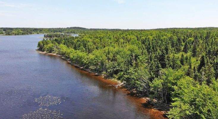 Cape Breton - Wunderschönes 11-Hektar-Areal mit 23