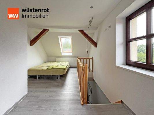 H16 Galerie Dachgeschoß