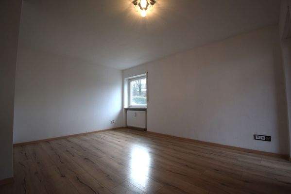 Wohn_Schlafraum (3).JPG