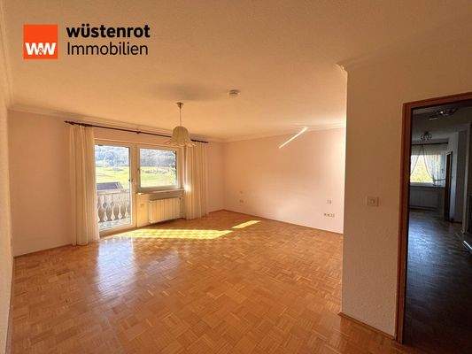 Schlafzimmer mit Balkonzugang