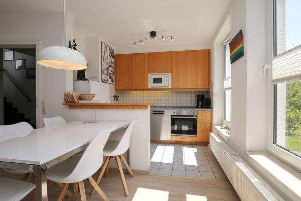 Küche und Essbereich