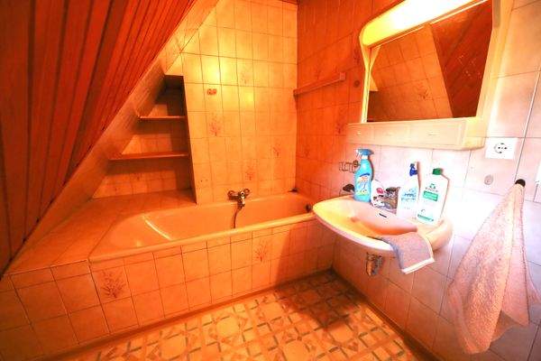 Wohnung 1 Dusch-_ Wannenbad II