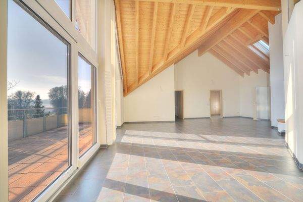 Wohn- /Essbereich DG