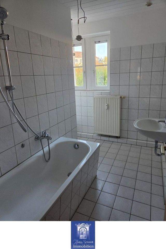 Ihr neuer Lieblingsplatz mit gemütlicher Wohnküche, Tageslichtbad und Ankleide! - Photo 4