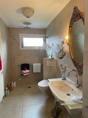 barriefreies Duschbad.jpg