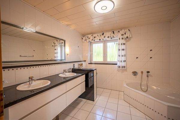 Hochwertiges Badezimmer