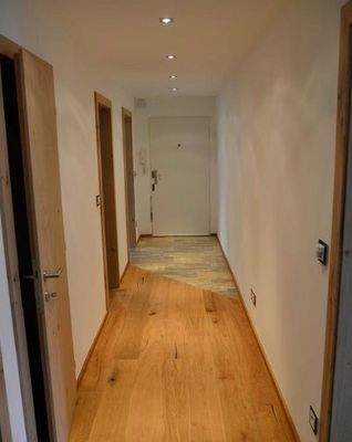 Eingangsbereich/ Flur (unbewohnt)