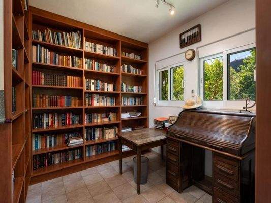 Kreta, Elounda: Villa mit Pool und atemberaubendem Meerblick auf die Bucht zu verkaufen