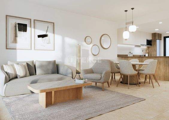 Apartments with Pools and Jacuzzis Near Amenities in Torrevieja