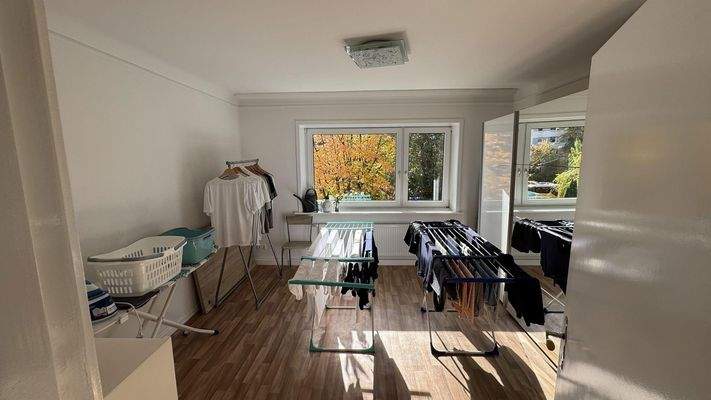 Kinderzimmer/Arbeitszimmer etc