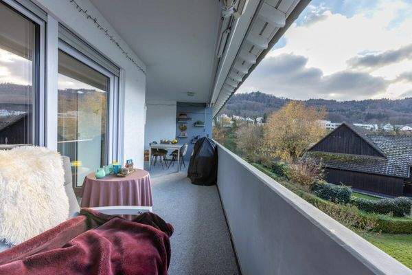 Aussenbereiche Westseite mit Sonnenuntergängen