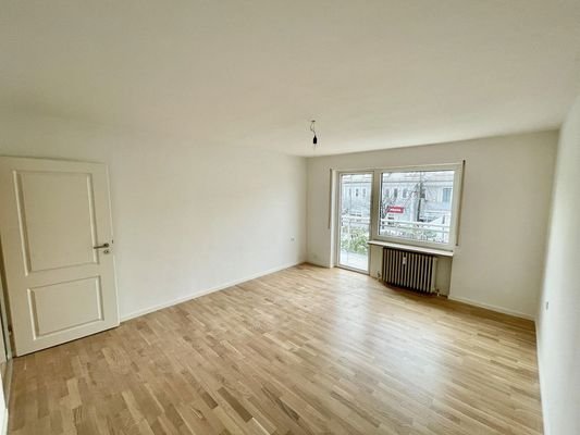 Schlafzimmer mit Balkon