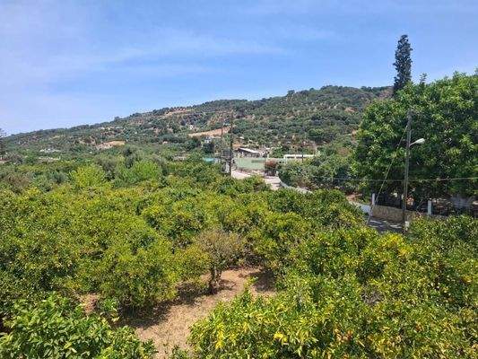 Kreta, Voukolies: Zweistöckiges Haus zu verkaufen