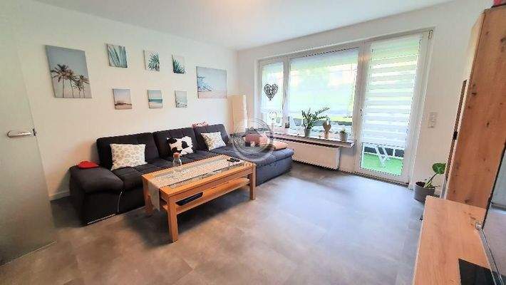 Wohnzimmer - Bild 1 - möbliert