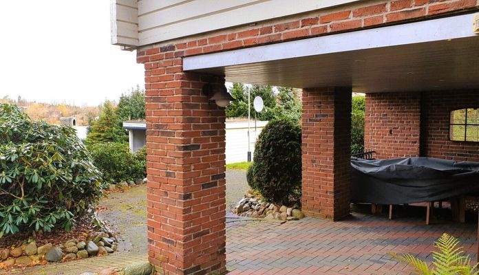 Überdachte Terrasse 2