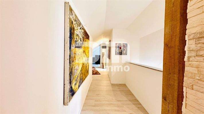 WE1 Linker Gebäudeteil Empore