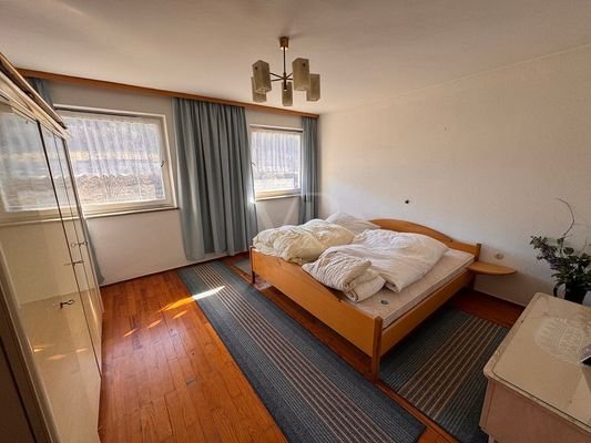 2. OG Schlafzimmer
