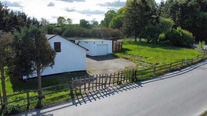 Grundstück mit Altbestand