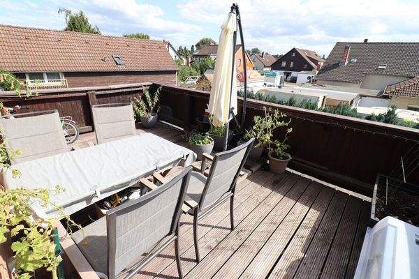 1.OG Wohnung 2 Terrasse