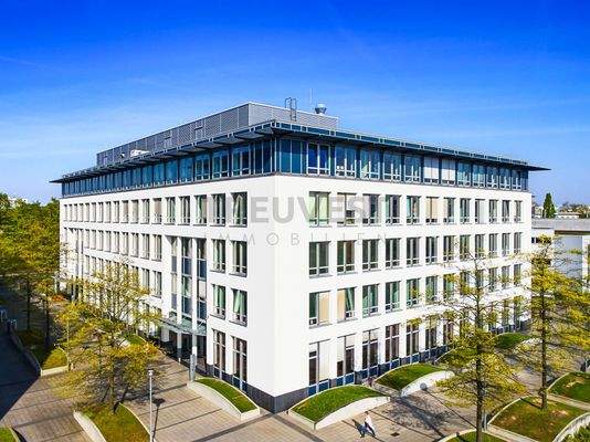 TREUVEST Büro mieten Düsseldorf-01