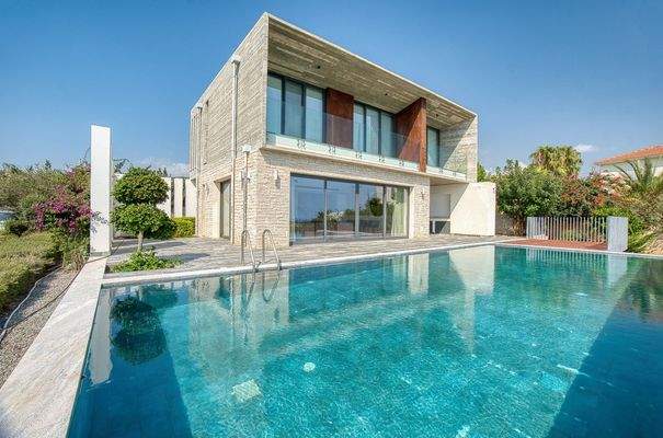 726901-detached-villa-for-rent-in-pegia-sea-caves_