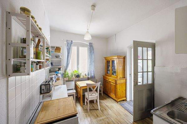 Küche Wohnung im 1. OG rechts