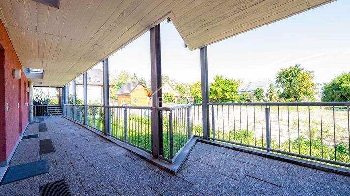 Eingangsbereich Außen