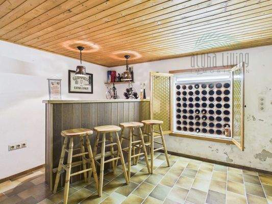 Bar im Keller