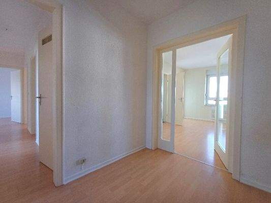 20250405_093323_resized