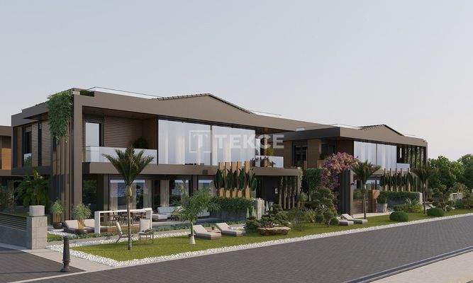 Seafront Villas with Pools, Gardens and Terraces in Urla, İzmir