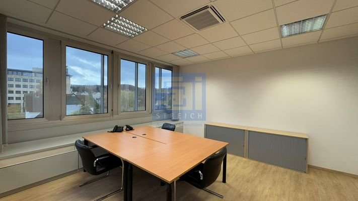 Büro 22